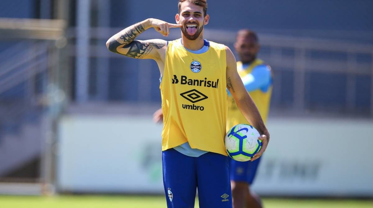 RS - FUTEBOL/TREINO GREMIO  - ESPORTES - Jogadores do Gremio realizam treino durante a manha desta sexta-feira, na preparação para o Campeonato Brasileiro 2019. FOTO: LUCAS UEBEL/GREMIO FBPA - Lucas Uebel/Gremio FBPA