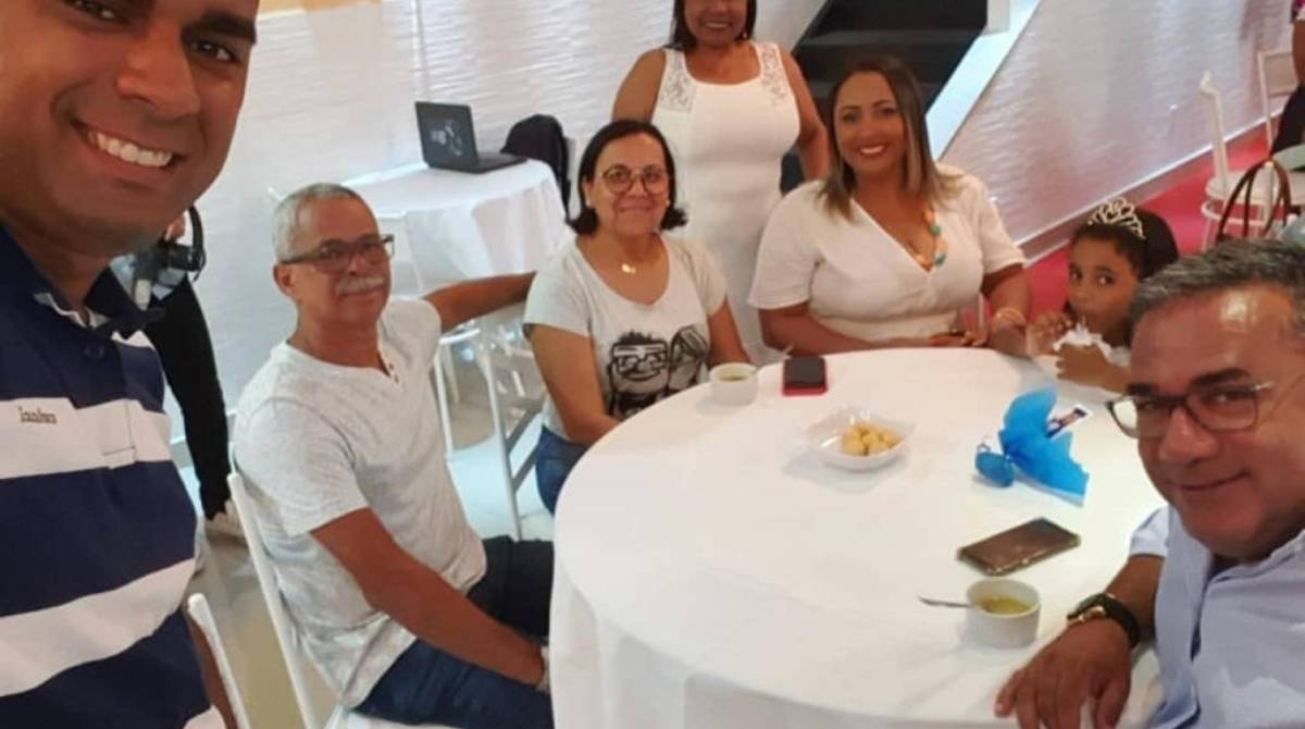 Irmão de Anitta comemora reencontro dos pais após mais de 30 anos  - reprodução Instagram 