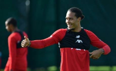 Van Dijk surpreende ao revelar atacante mais difícil que já marcou