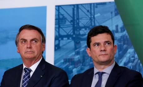 Bolsonaro fala em 'novo relacionamento' com Moro após receber apoio do ex-juiz