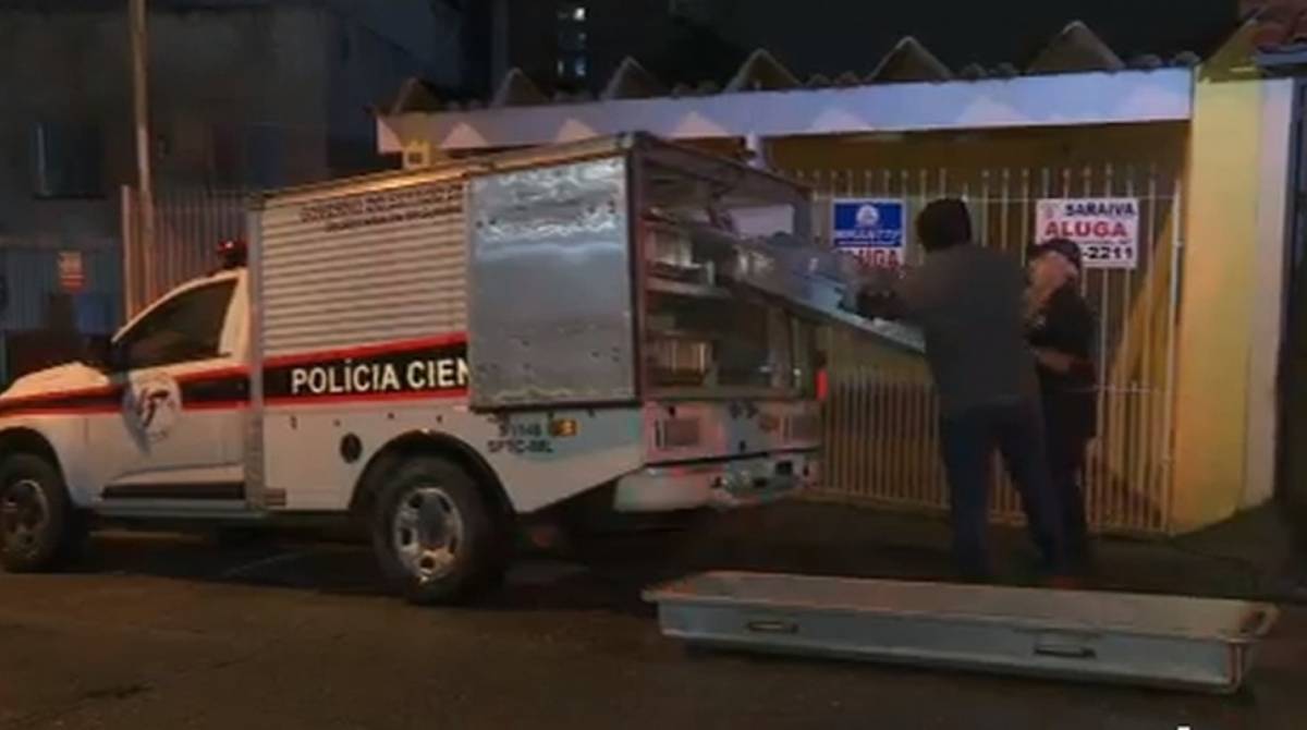 Corpos foram encontrados dentro de uma casa em São Paulo - Reprodução de TV