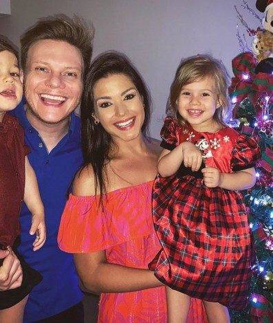 Michel Teló mostra clique fofo em família - Reprodução do Instagram