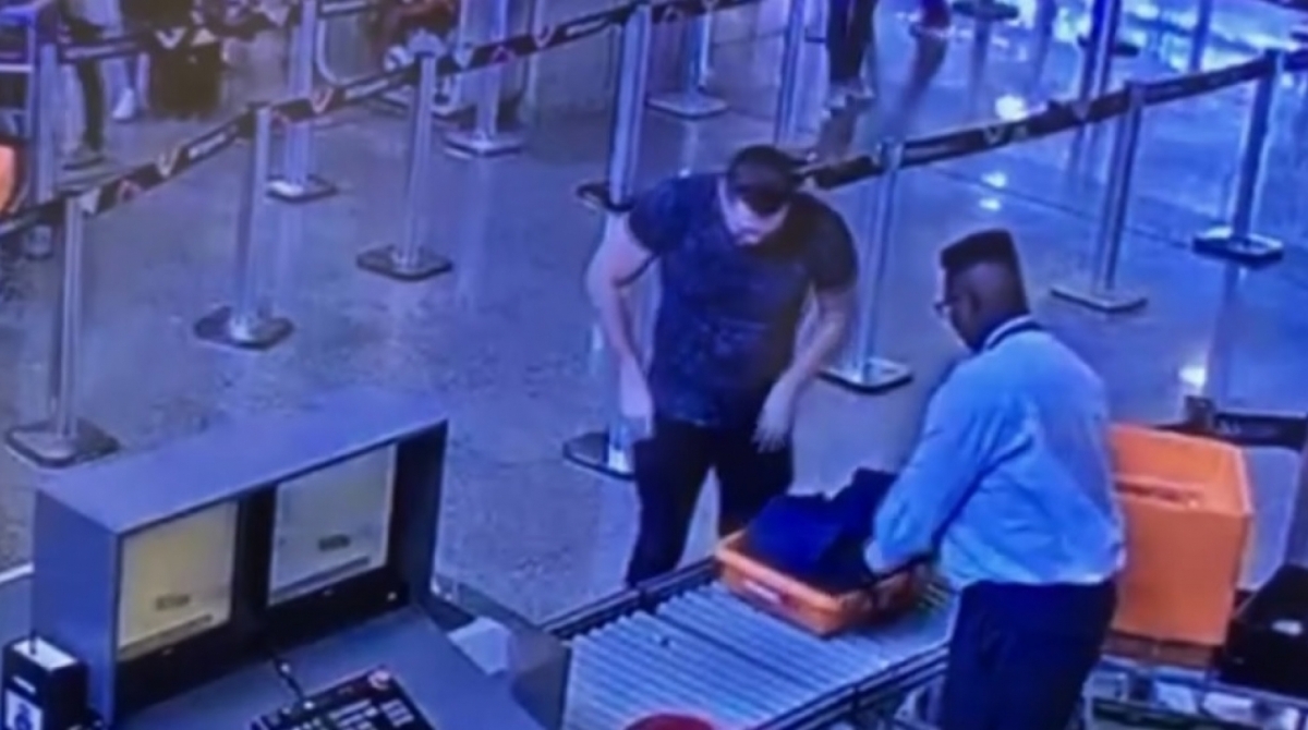 Fauzi est&aacute; fora do pa&iacute;s desde o dia 30 de dezembro - Reprodu&ccedil;&atilde;o