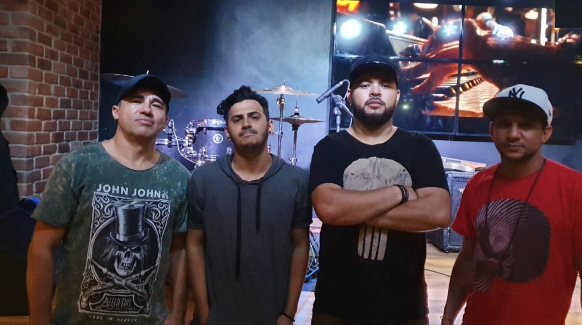 Banda A Broca faz show de graça no Caxias Shopping - Divulgação