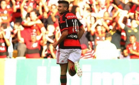 Bahia anuncia contratação de meia argentino ex-Flamengo