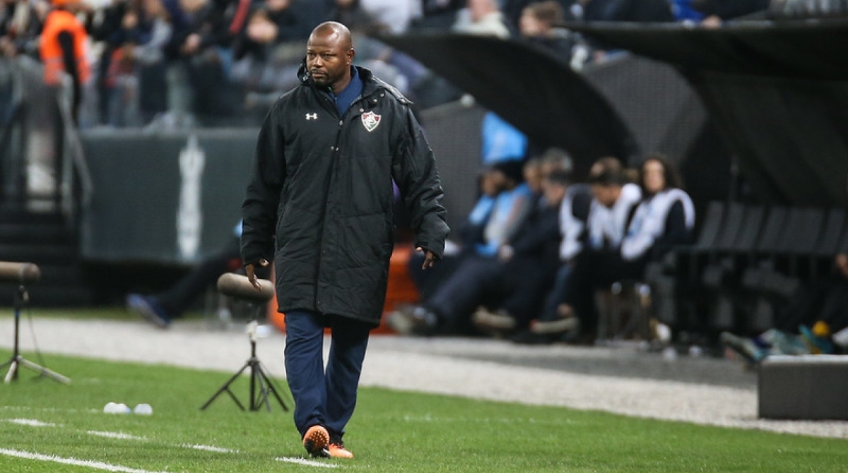 Com a chegada de Odair Hellamnn, Marcão deixou comando da equipe, e voltou ao cargo de auxiliar técnico