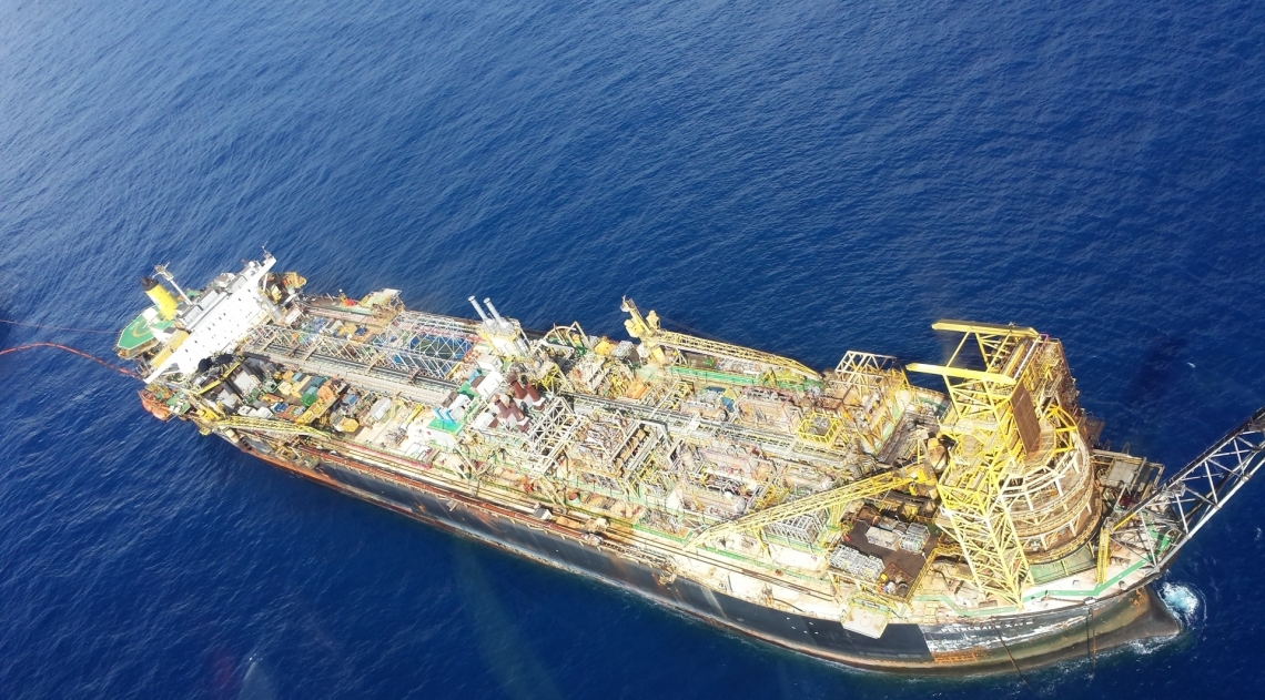 Mergulhador prestava serviços na plataforma P-33, na Bacia de Campos - Divulgação