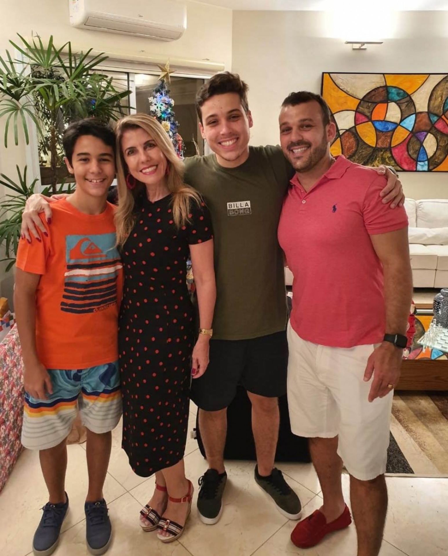 Henrique Vieira comemorou seus 39 anos em família