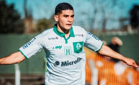 Racing-URU aciona Fluminense na Fifa por dívida na negociação de Michel Araújo