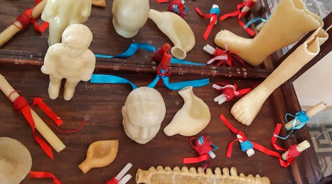 O Museu Histórico de Campos vai abrir exposição com ex-votos (objetos dados em devoção a um santo) para Santo Amaro, padroeiro da Baixada Campista - Divulgação prefeitura de Campos