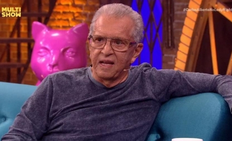 Carlos Alberto de Nóbrega brinca sobre coronavírus: 'Não virei jacaré'