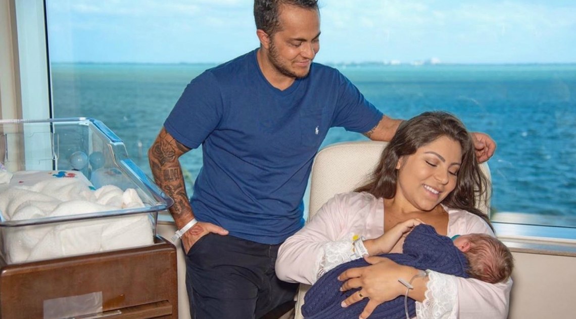 Thammy Miranda postou foto com a família no Instagram