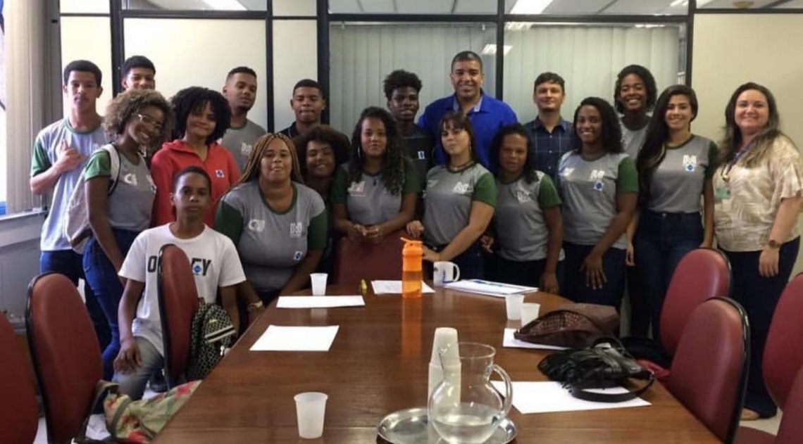 Prefeitura encaminha para programa com 100 vagas do Programa Jovem