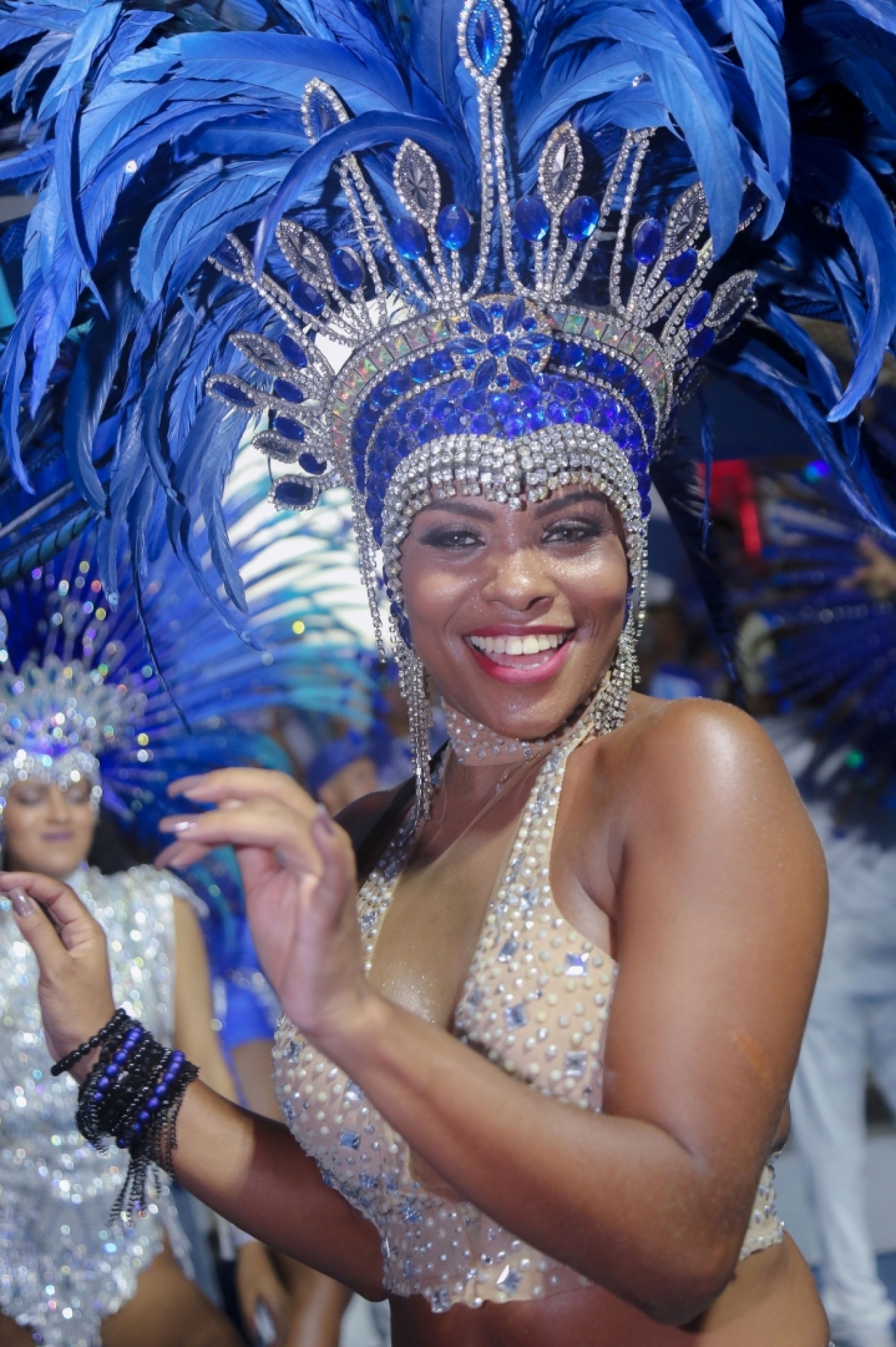 Portela vai receber Mocidade Independente e Beija-Flor nesta sexta-feira, O Dia na Folia