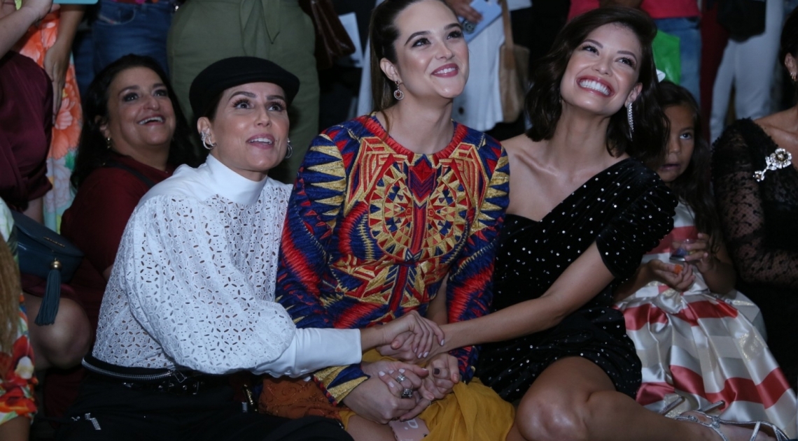 Deborah Secco, Juliana Paiva e Vitória Strada