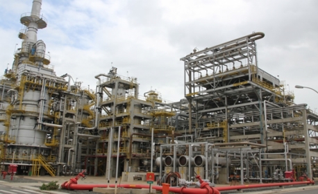 Queda de 4,77% em refino de petróleo puxa deflação no IPP de janeiro