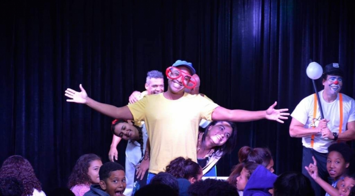 Escola de Teatro de NilÃ³polis - DivulgaÃ§Ã£o