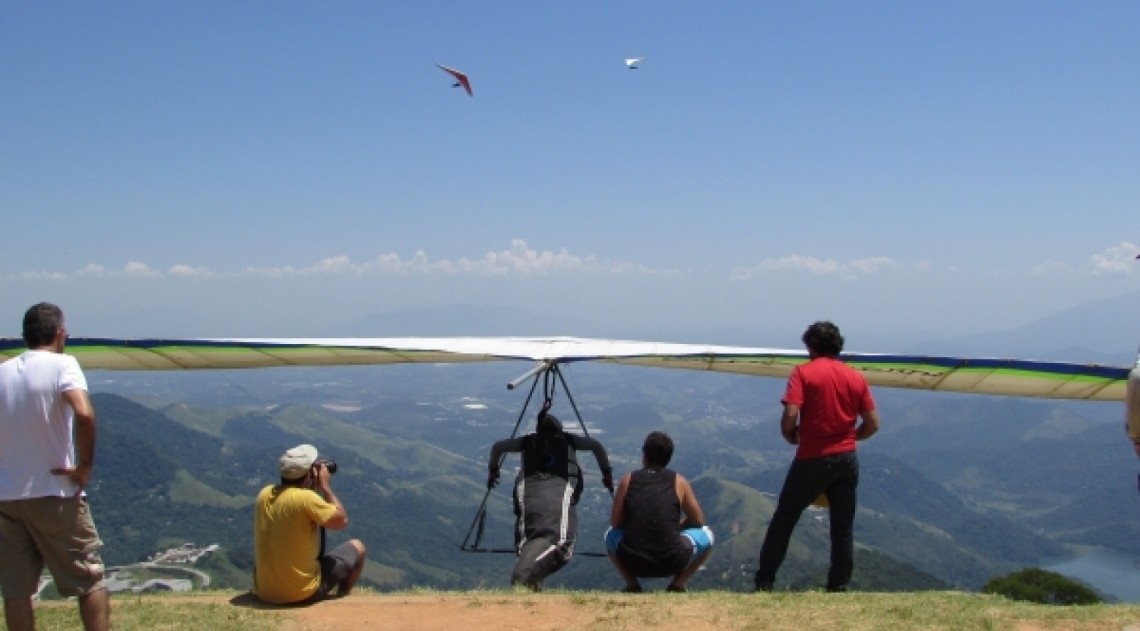 A rampa é reconhecida entre os pilotos como uma das melhores do país - Divulgação/Prefeitura de Petrópolis