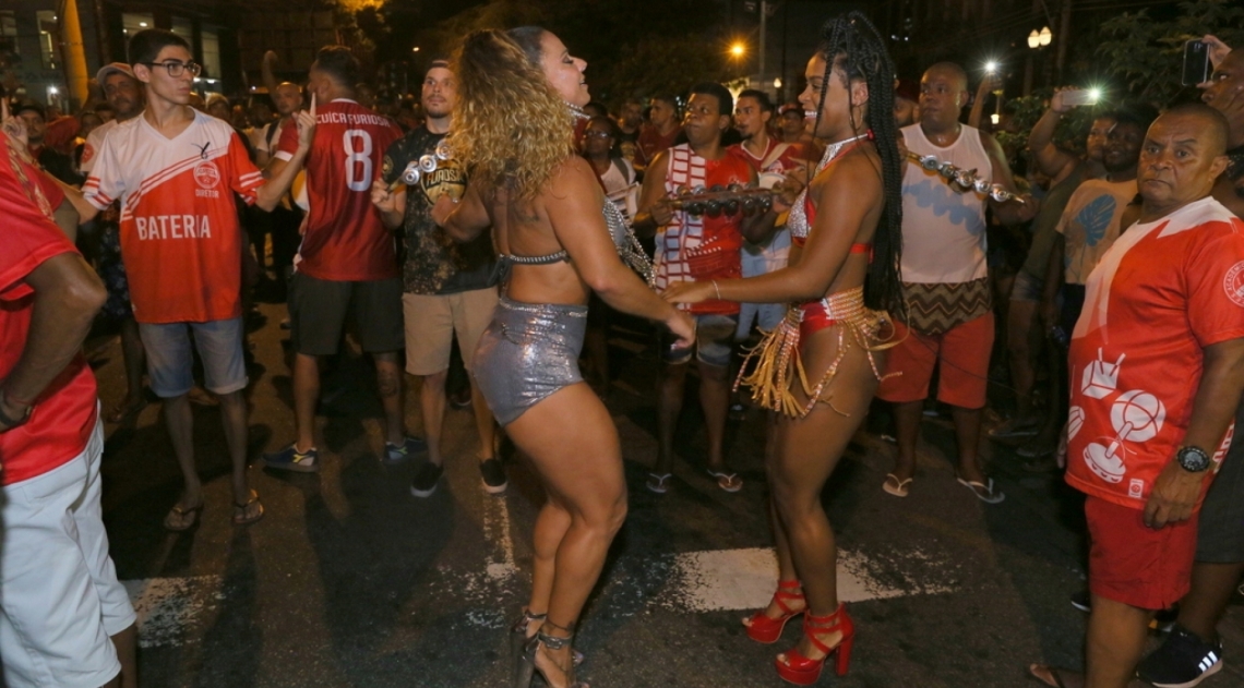 Viviane Araujo e Mc Rebecca