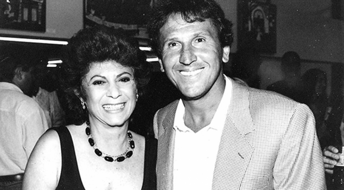 Marilene ao lado de Zico - Arquivo Pessoal