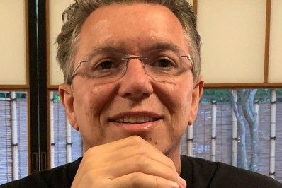 Boninho se revolta com colunista: 'Você adora um informante barato'