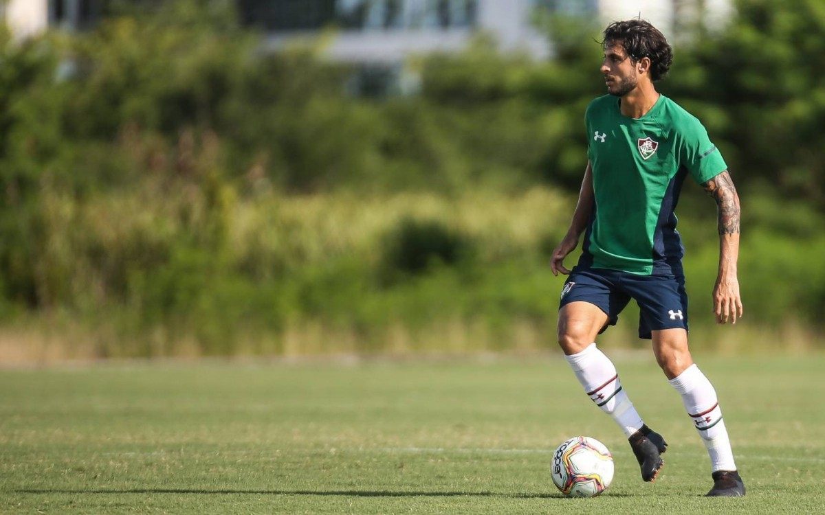 O volante Hudson, ex-São Paulo, está escalado para fazer sua estreia pelo Tricolor das Laranjeiras - LUCAS MERÇON/FLUMINENSE