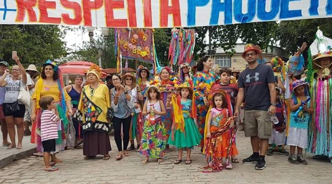 Na Ilha de Paquetá, dia 18 de janeiro teve Folia de Reis e os moradores aproveitaram para fazer nova manifestação contra as mudanças estabelecidas pela concessionária CCR Barcas - Arquivo pessoal/Alessandra Bruno