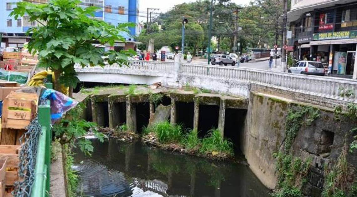 As obras emergenciais tiveram início no último sábado e devem durar, aproximadamente, 45 dias - Divulgação/Prefeitura de Petrópolis
