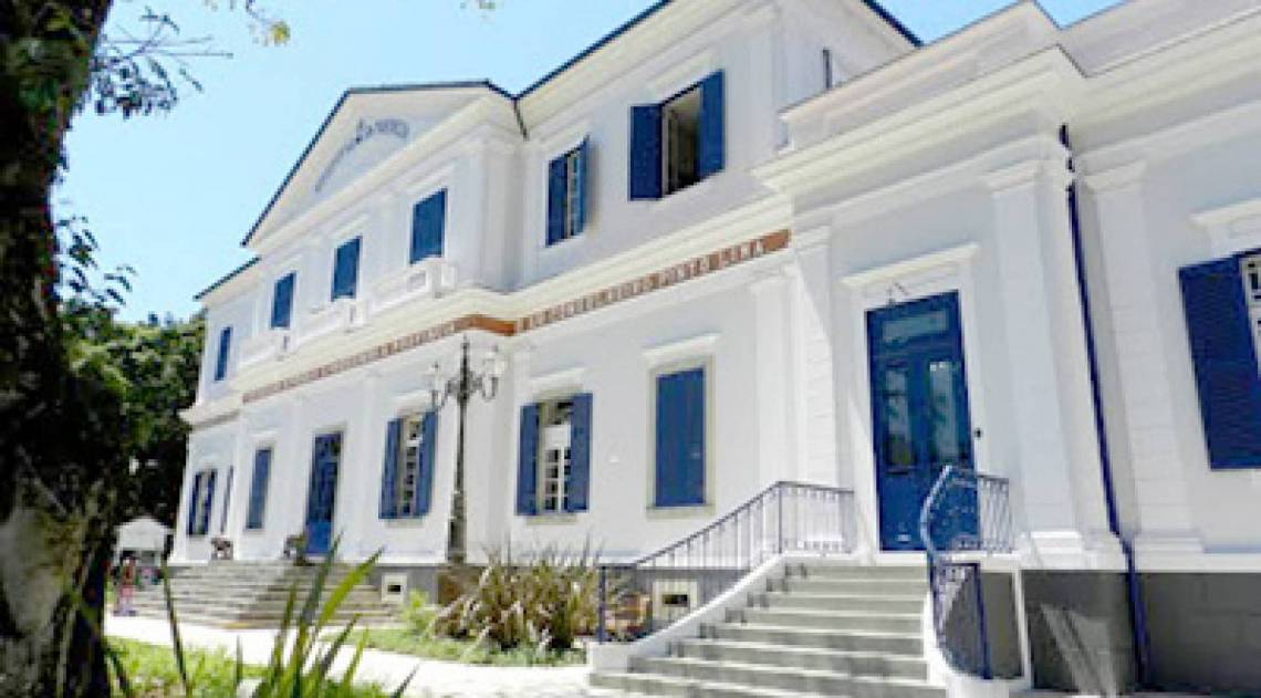 O Hospital Santa Teresa é referência no atendimento de traumatologia e ortopedia na cidade de Petrópolis, além de contar com emergência 24h - Reprodução/Redes Sociais