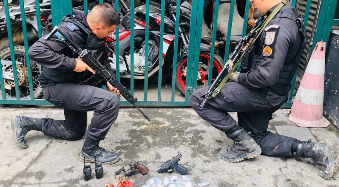 Material apreendido na comunidade da Guaxa - Divulgação / Polícia Militar