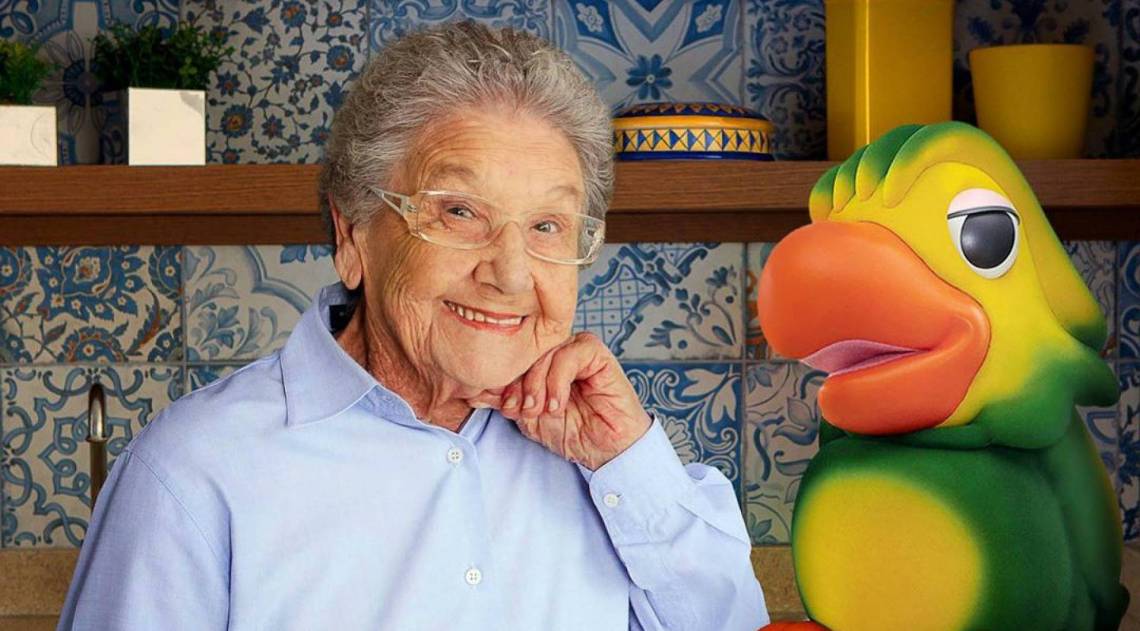  Louro José posa com Palmirinha nas redes sociais