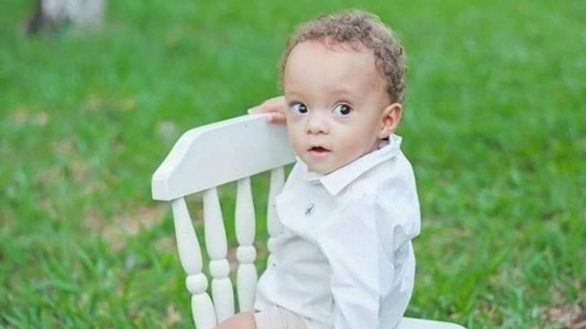 Beb&ecirc; de 1 ano e 9 meses morre engasgado com pirulito