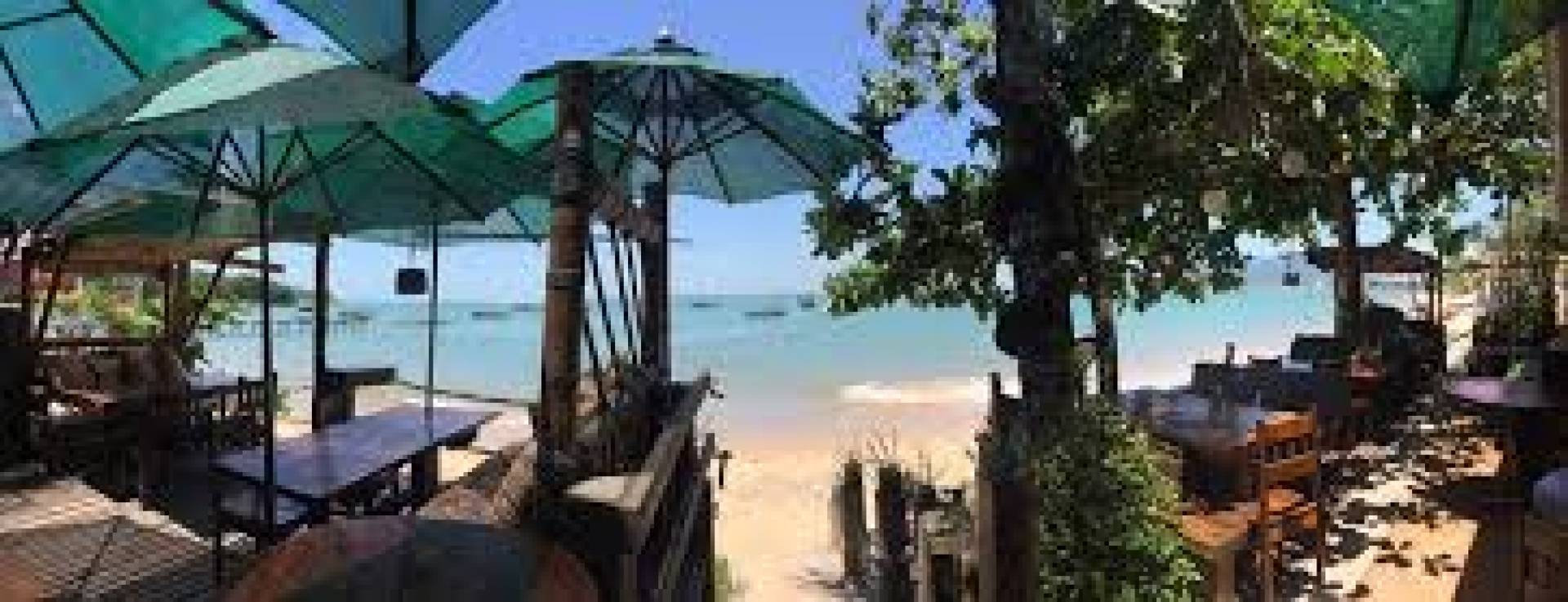 Restaurantes de frente pro mar e com bela paisagem são os mais procurados em Rio das Ostras - Divulgação