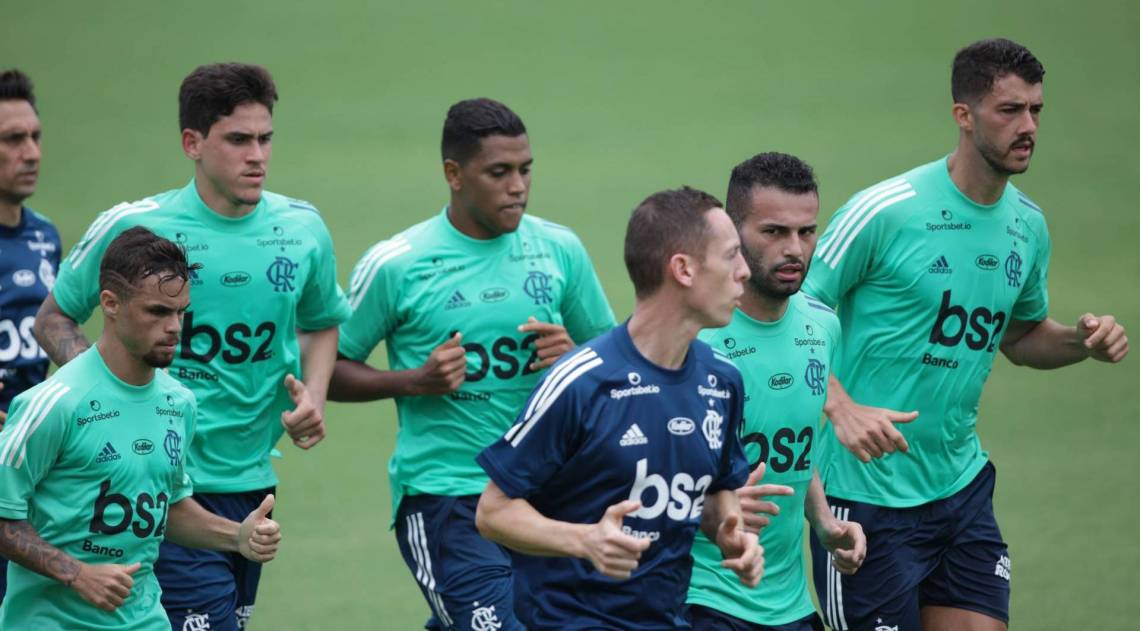 Rio, 24/01/2020 - Treino do Flamengo e Apresentacao do novo reforco do Flamengo. Pedro. Na foto os cinco reforcos. Michael, Gustavo Henrique, Pedro Rocha, Thiago Maia, Pedro.  Ninho do Urubu, zona oeste do Rio. Foto: Ricardo Cassiano/Agencia O Dia - Ricardo Cassiano/Agencia O Dia