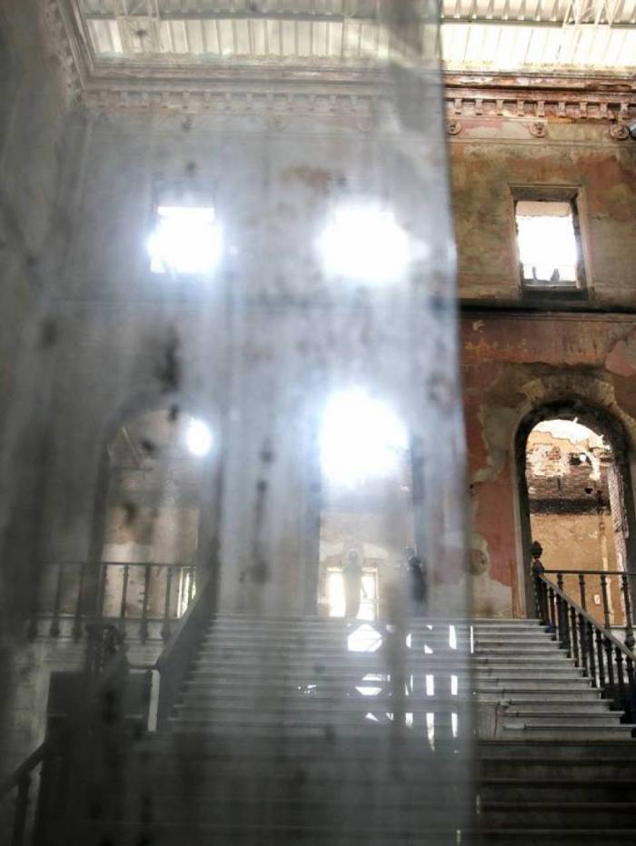 Sal&atilde;o interno do pr&eacute;dio da sede do Museu Nacional, na Quinta da Boa Vista