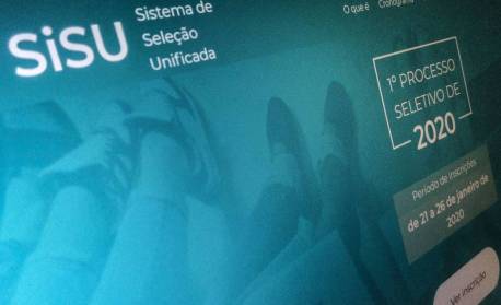 Educação: Sisu será aberto em abril e vai usar nota do Enem 2020