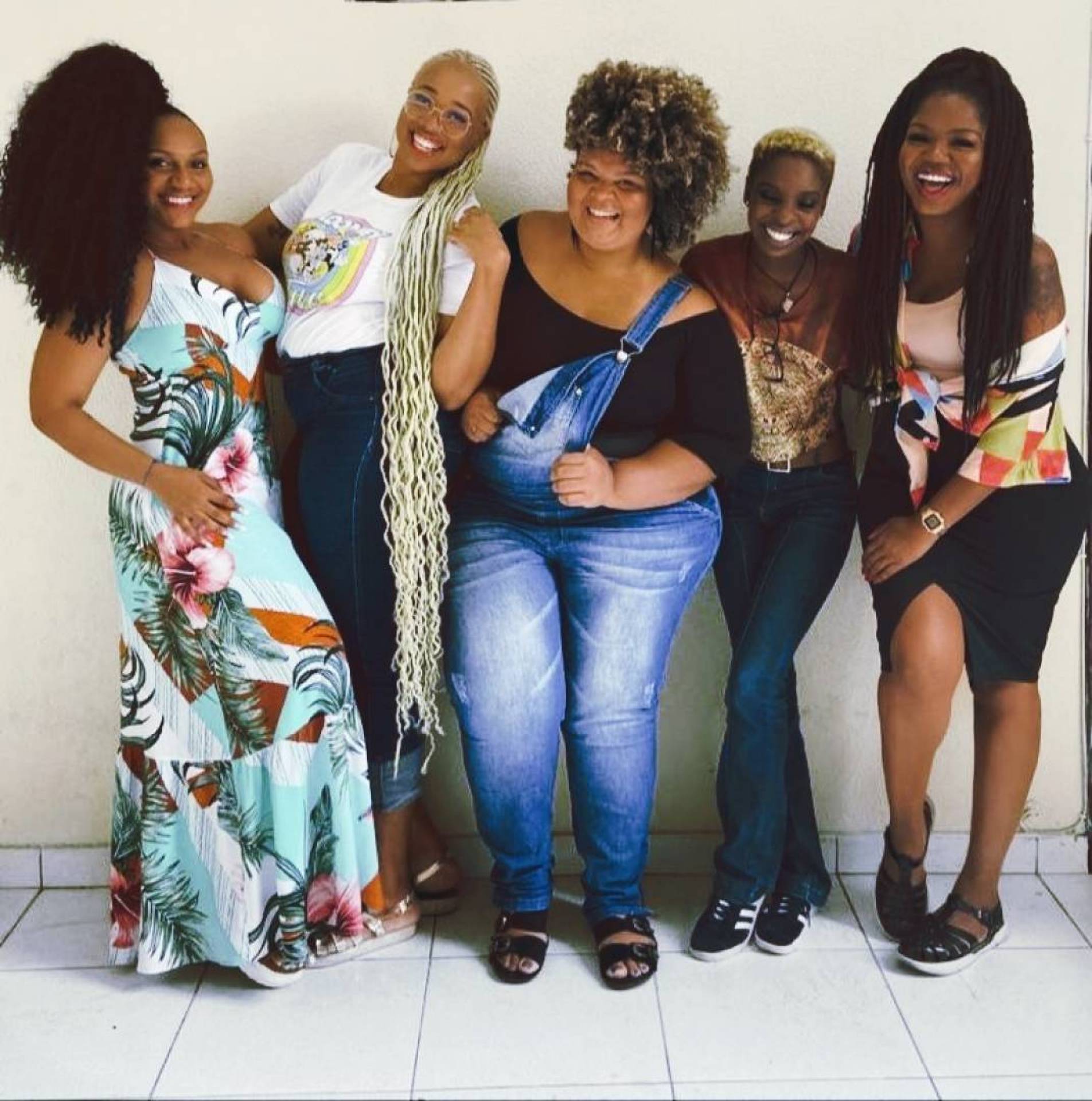 Anastácia Nobre, Juliana Marinho, Joyce Alves, Geisa Nascimento e Dri Mariano