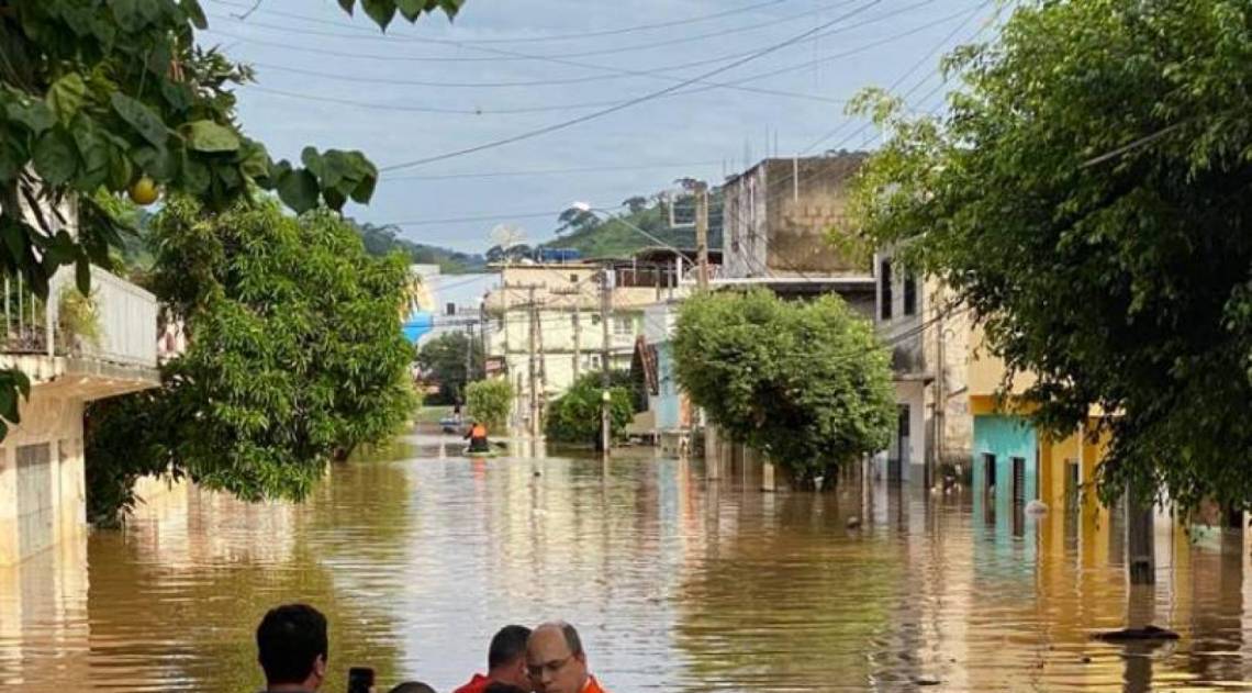 Governador Wilson Witzel visitou &aacute;reas afetadas em Porci&uacute;ncula