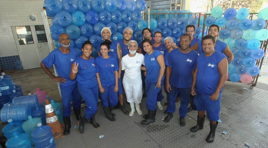Rio, 28/01/2020 - Matéria na fábrica engarrafadora de águas mineiras Santa Cruz, em Água Santa. Foto: Estefan Radovicz / Agencia O Dia