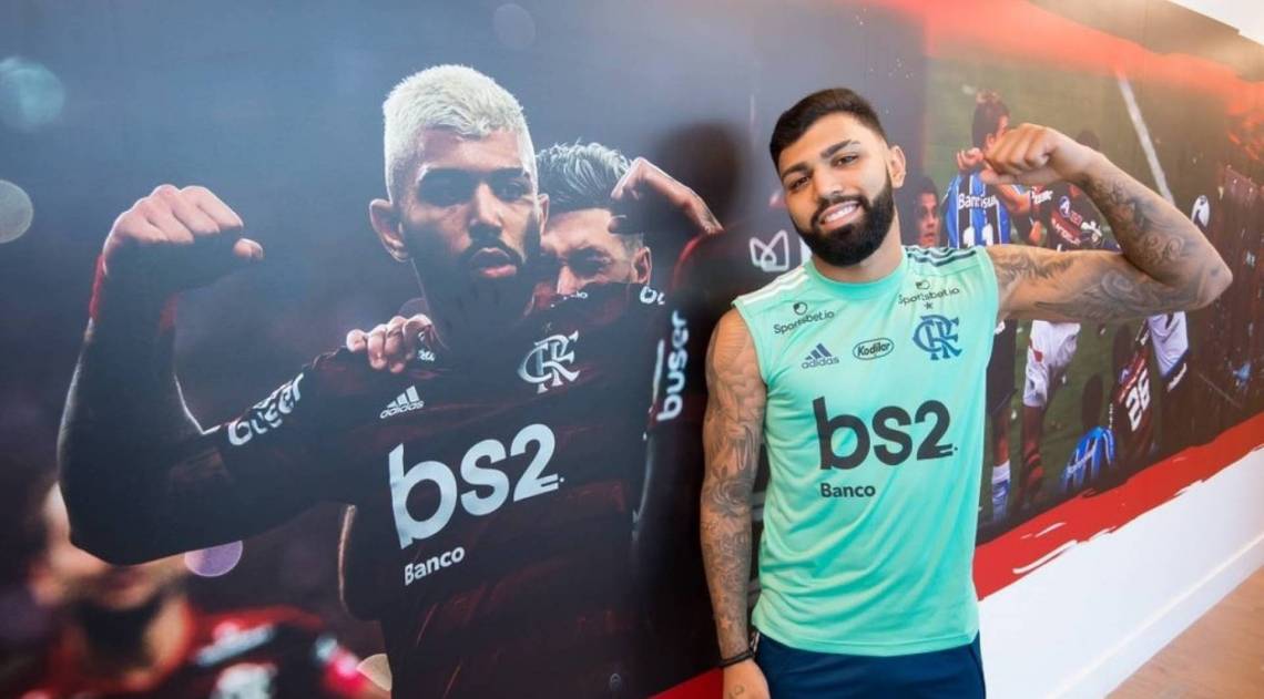 O tabu da camisa 24 no futebol e a homofobia