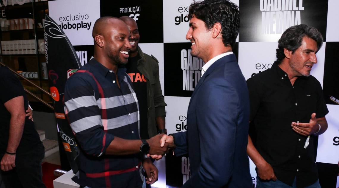 Thiaguinho e Gabriel Medina