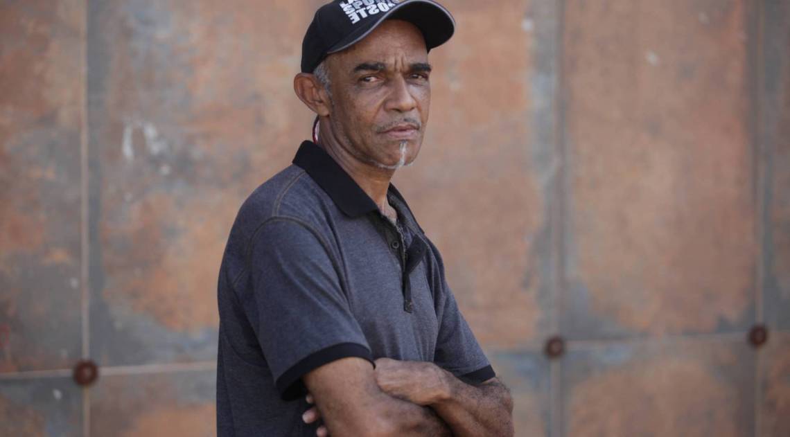 Claudinei Jesu&iacute;no, 50 anos: trabalhou por cinco anos na empresa e na demiss&atilde;o n&atilde;o recebeu as verbas rescis&oacute;rias - fotos Ricardo Cassiano