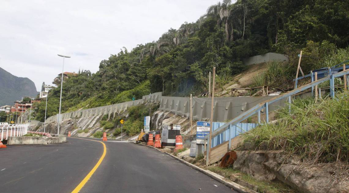Rio de Janeiro - RJ  - 31/01/2020 - Prefeito Marcelo Crivella fala sobre as obras na Avenida Niemeyer, na manha de hoje - Foto Reginaldo Pimenta / Agencia O Dia