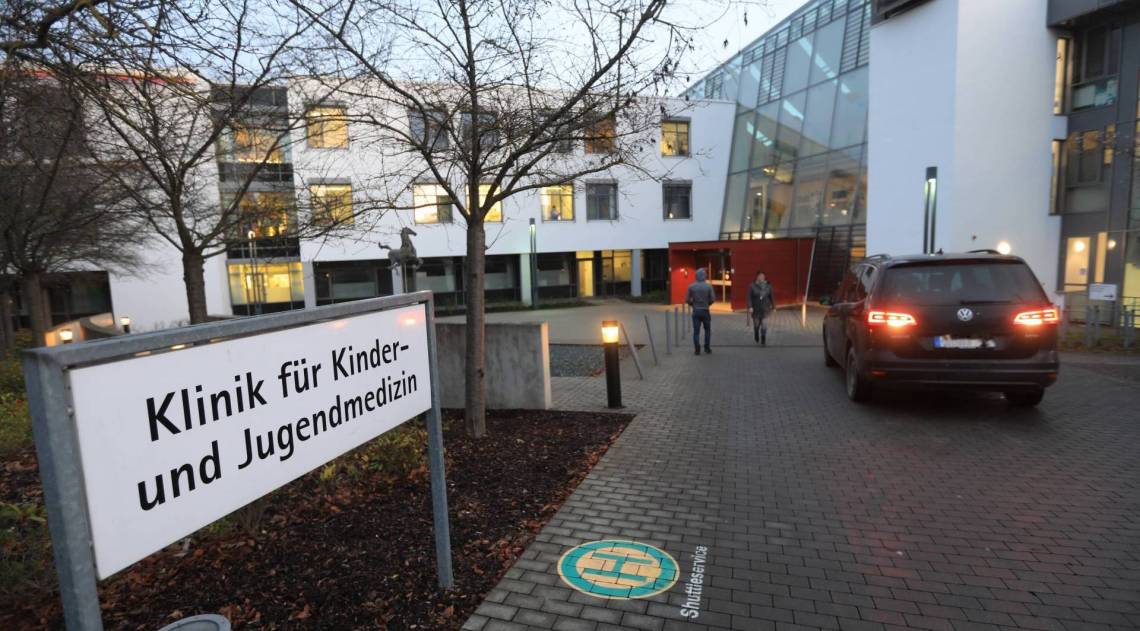 Hospital infantil universit&aacute;rio de Ulm, sul da Alemanha - Ralf Zwiebler/ DPA / AFP