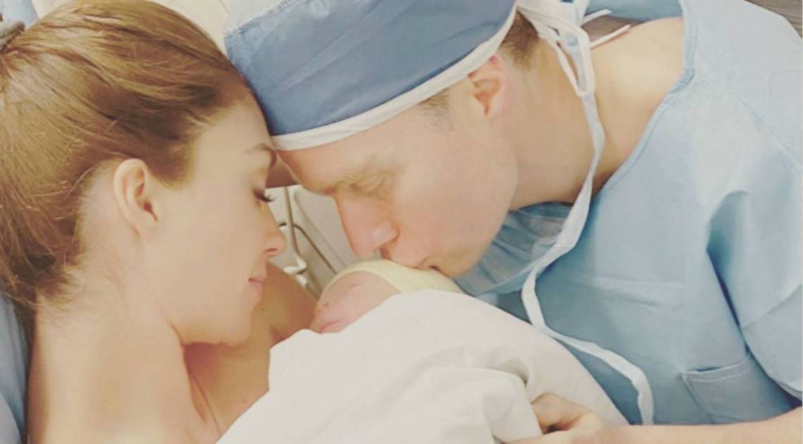 Ex-RBD, Anah&iacute; d&aacute; &agrave; luz segundo filho