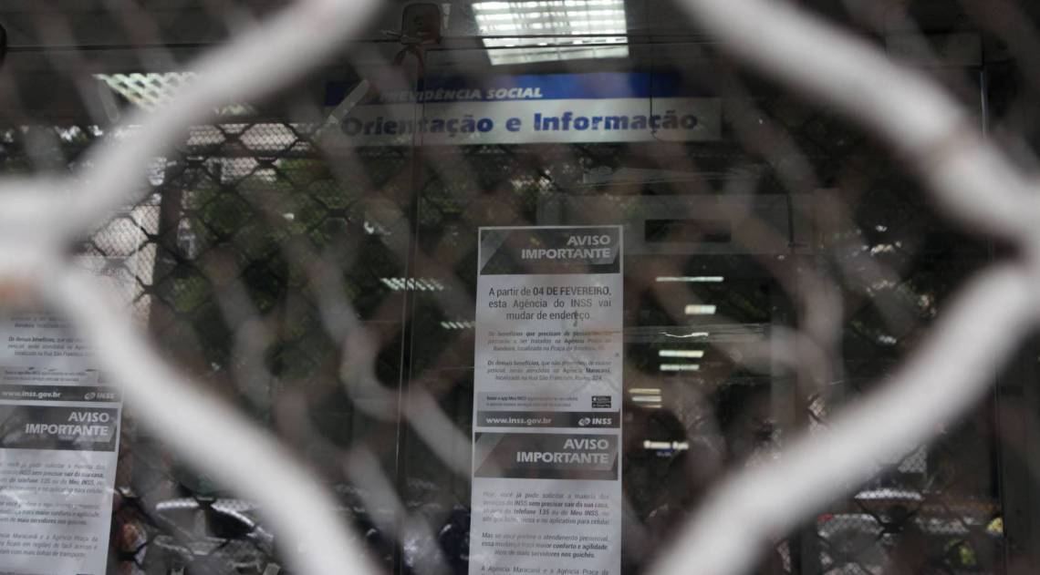 Rio, 04/02/2020 - ESPECIAL - Economia.  Agencia do INSS Fechada. Rua uruguai. Tijuca. zona norte do Rio. Foto: Ricardo Cassiano/Agencia O Dia