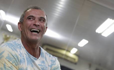 Carnavalesco Paulo Barros fará palestra na quadra do Tuiuti, nesta segunda-feira