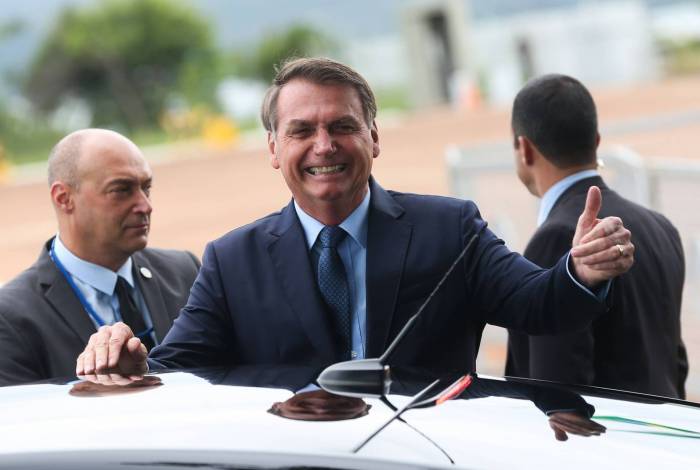 Bolsonaro defende mudança na cobrança do ICMS dos combustíveis