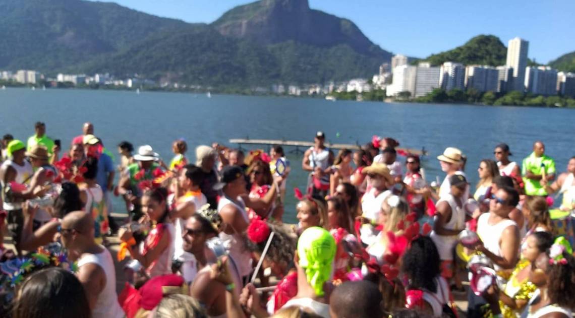  Spanta Nen&eacute;m, na Lagoa, homenageou v&iacute;timas do Ninho do Urubu