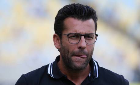 Na final da Sul-Americana, Athletico-PR anuncia Alberto Valentim como novo técnico